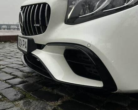 Белый Мерседес С Класс, объемом двигателя 3.98 л и пробегом 75 тыс. км за 60500 $, фото 20 на Automoto.ua