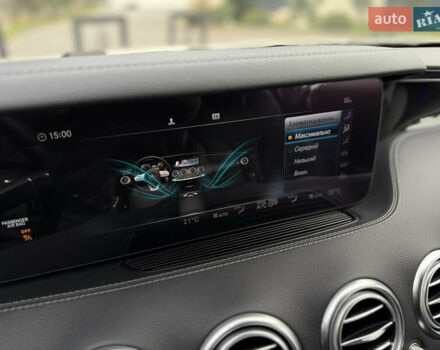 Білий Мерседес С Клас, об'ємом двигуна 3.98 л та пробігом 37 тис. км за 99990 $, фото 62 на Automoto.ua