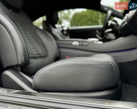 Білий Мерседес С Клас, об'ємом двигуна 3.98 л та пробігом 37 тис. км за 99990 $, фото 85 на Automoto.ua