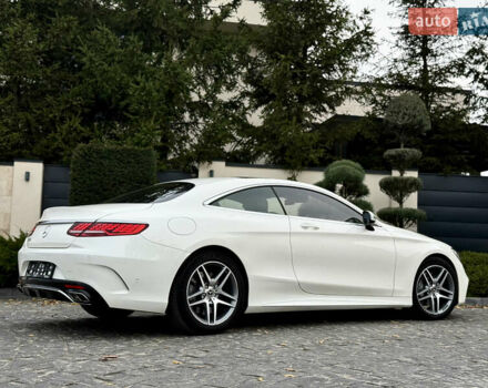 Білий Мерседес С Клас, об'ємом двигуна 3.98 л та пробігом 37 тис. км за 99990 $, фото 24 на Automoto.ua