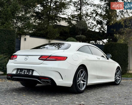 Білий Мерседес С Клас, об'ємом двигуна 3.98 л та пробігом 37 тис. км за 99990 $, фото 23 на Automoto.ua