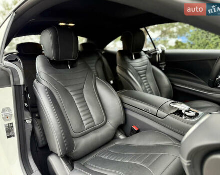 Білий Мерседес С Клас, об'ємом двигуна 3.98 л та пробігом 37 тис. км за 99990 $, фото 87 на Automoto.ua