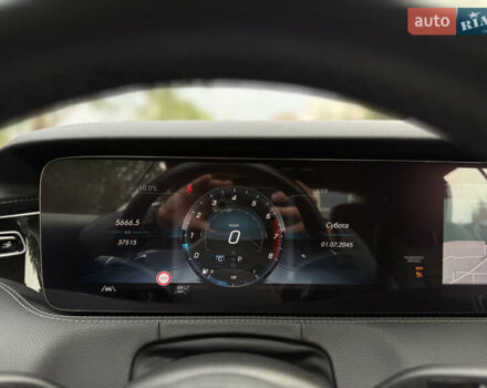 Білий Мерседес С Клас, об'ємом двигуна 3.98 л та пробігом 37 тис. км за 99990 $, фото 57 на Automoto.ua