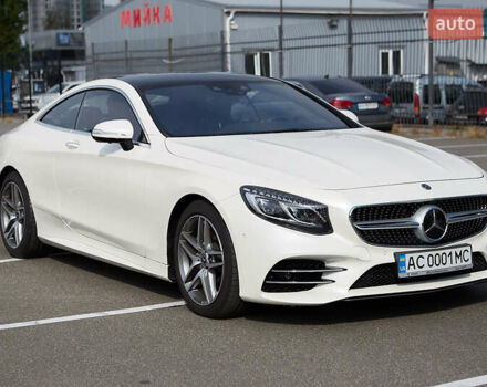 Белый Мерседес С Класс, объемом двигателя 3.98 л и пробегом 36 тыс. км за 120000 $, фото 3 на Automoto.ua