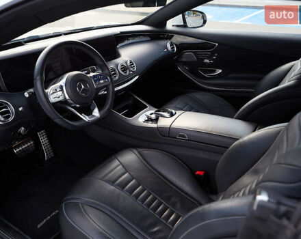 Белый Мерседес С Класс, объемом двигателя 3.98 л и пробегом 36 тыс. км за 120000 $, фото 36 на Automoto.ua