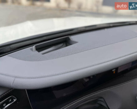 Білий Мерседес С Клас, об'ємом двигуна 3.98 л та пробігом 37 тис. км за 99990 $, фото 41 на Automoto.ua