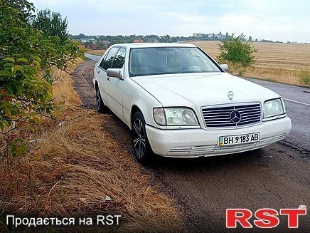 Белый Мерседес С Класс, объемом двигателя 3 л и пробегом 250 тыс. км за 4000 $, фото 6 на Automoto.ua