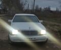 Білий Мерседес С Клас, об'ємом двигуна 3.2 л та пробігом 308 тис. км за 4700 $, фото 20 на Automoto.ua