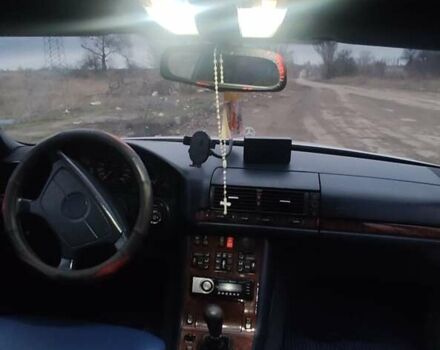 Білий Мерседес С Клас, об'ємом двигуна 3.2 л та пробігом 308 тис. км за 4700 $, фото 15 на Automoto.ua