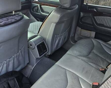 Білий Мерседес С Клас, об'ємом двигуна 2.8 л та пробігом 500 тис. км за 8000 $, фото 12 на Automoto.ua