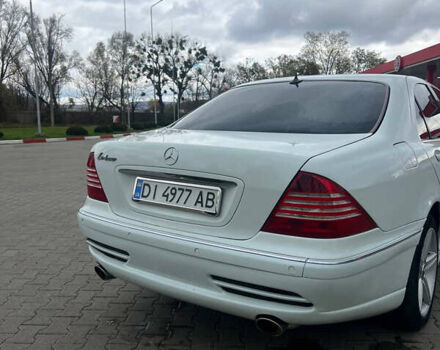 Белый Мерседес С Класс, объемом двигателя 3.2 л и пробегом 300 тыс. км за 4900 $, фото 3 на Automoto.ua