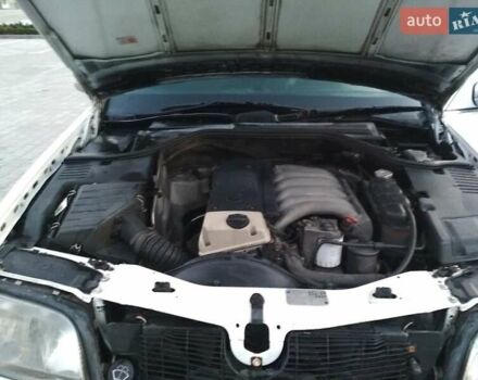 Белый Мерседес С Класс, объемом двигателя 3 л и пробегом 333 тыс. км за 7900 $, фото 7 на Automoto.ua