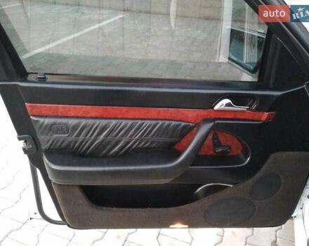 Белый Мерседес С Класс, объемом двигателя 3 л и пробегом 333 тыс. км за 7900 $, фото 12 на Automoto.ua