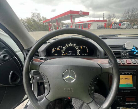 Белый Мерседес С Класс, объемом двигателя 3.2 л и пробегом 300 тыс. км за 4900 $, фото 9 на Automoto.ua