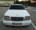Белый Мерседес С Класс, объемом двигателя 3 л и пробегом 333 тыс. км за 7900 $, фото 1 на Automoto.ua