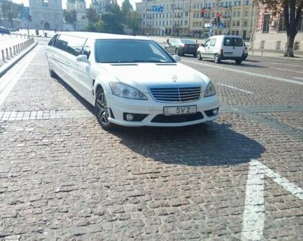 Білий Мерседес С Клас, об'ємом двигуна 5 л та пробігом 280 тис. км за 9800 $, фото 5 на Automoto.ua