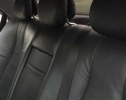 Белый Мерседес С Класс, объемом двигателя 4 л и пробегом 187 тыс. км за 6200 $, фото 8 на Automoto.ua