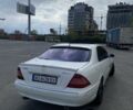 Белый Мерседес С Класс, объемом двигателя 5 л и пробегом 353 тыс. км за 4400 $, фото 5 на Automoto.ua