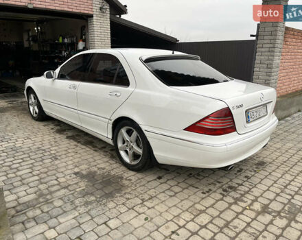 Білий Мерседес С Клас, об'ємом двигуна 3.2 л та пробігом 310 тис. км за 8200 $, фото 4 на Automoto.ua