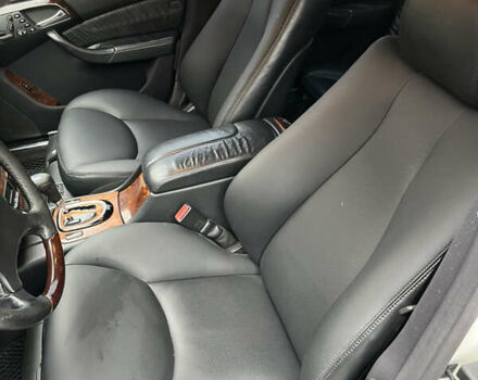 Білий Мерседес С Клас, об'ємом двигуна 3.2 л та пробігом 310 тис. км за 8200 $, фото 8 на Automoto.ua