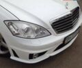 Белый Мерседес С Класс, объемом двигателя 5.46 л и пробегом 205 тыс. км за 10500 $, фото 2 на Automoto.ua