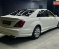 Белый Мерседес С Класс, объемом двигателя 5.46 л и пробегом 325 тыс. км за 13400 $, фото 5 на Automoto.ua