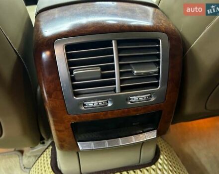 Белый Мерседес С Класс, объемом двигателя 5.46 л и пробегом 325 тыс. км за 13400 $, фото 17 на Automoto.ua