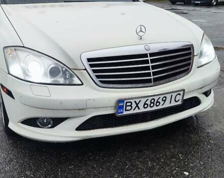 Белый Мерседес С Класс, объемом двигателя 5.51 л и пробегом 218 тыс. км за 12500 $, фото 25 на Automoto.ua