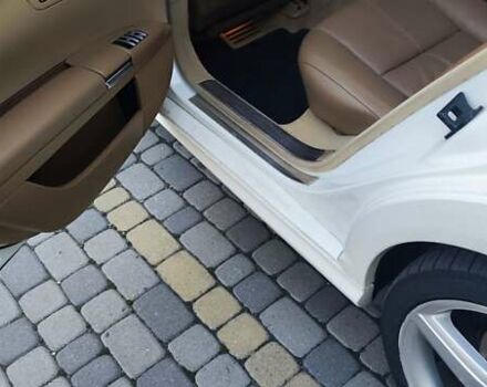 Белый Мерседес С Класс, объемом двигателя 5.51 л и пробегом 218 тыс. км за 12500 $, фото 30 на Automoto.ua