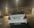 Білий Мерседес С Клас, об'ємом двигуна 5.46 л та пробігом 299 тис. км за 14777 $, фото 5 на Automoto.ua