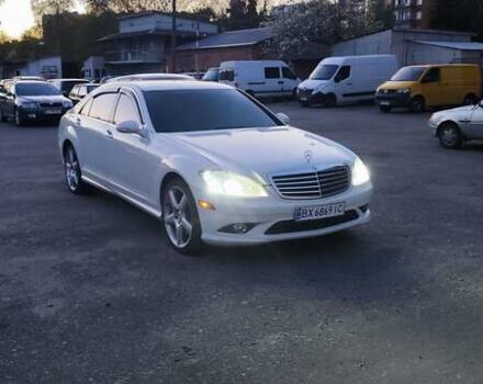 Белый Мерседес С Класс, объемом двигателя 5.51 л и пробегом 218 тыс. км за 12500 $, фото 5 на Automoto.ua