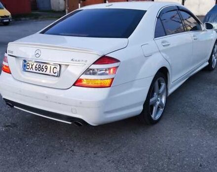 Белый Мерседес С Класс, объемом двигателя 5.51 л и пробегом 218 тыс. км за 12500 $, фото 21 на Automoto.ua