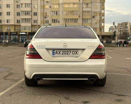 Білий Мерседес С Клас, об'ємом двигуна 5.46 л та пробігом 183 тис. км за 16900 $, фото 11 на Automoto.ua