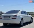 Білий Мерседес С Клас, об'ємом двигуна 5.46 л та пробігом 240 тис. км за 11900 $, фото 6 на Automoto.ua
