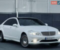 Білий Мерседес С Клас, об'ємом двигуна 5.5 л та пробігом 177 тис. км за 12900 $, фото 15 на Automoto.ua
