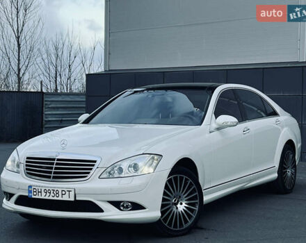 Білий Мерседес С Клас, об'ємом двигуна 5.5 л та пробігом 177 тис. км за 12900 $, фото 6 на Automoto.ua