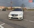 Білий Мерседес С Клас, об'ємом двигуна 5 л та пробігом 195 тис. км за 13000 $, фото 1 на Automoto.ua