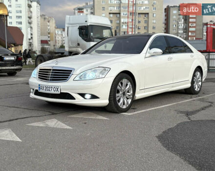 Білий Мерседес С Клас, об'ємом двигуна 5.46 л та пробігом 183 тис. км за 16900 $, фото 20 на Automoto.ua