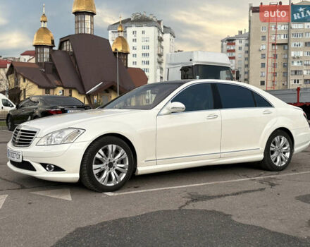 Білий Мерседес С Клас, об'ємом двигуна 5.46 л та пробігом 183 тис. км за 16900 $, фото 17 на Automoto.ua