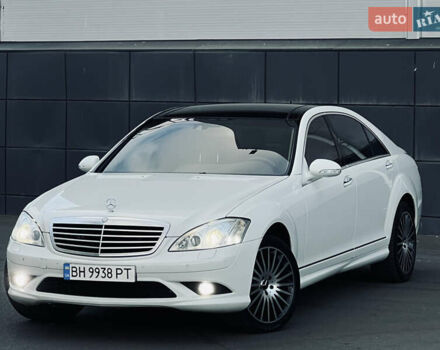 Білий Мерседес С Клас, об'ємом двигуна 5.5 л та пробігом 177 тис. км за 12900 $, фото 1 на Automoto.ua