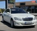 Білий Мерседес С Клас, об'ємом двигуна 5.46 л та пробігом 240 тис. км за 11900 $, фото 18 на Automoto.ua