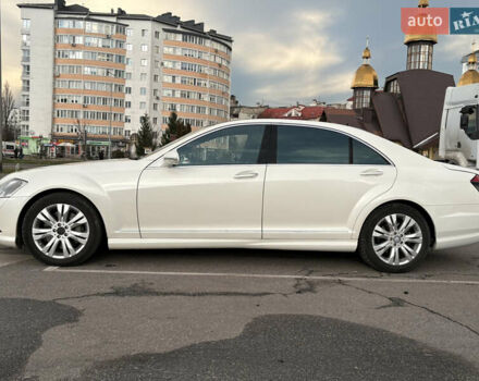 Білий Мерседес С Клас, об'ємом двигуна 5.46 л та пробігом 183 тис. км за 16900 $, фото 15 на Automoto.ua