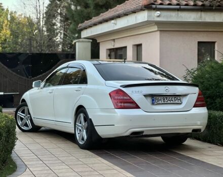 Білий Мерседес С Клас, об'ємом двигуна 3.5 л та пробігом 140 тис. км за 15900 $, фото 11 на Automoto.ua