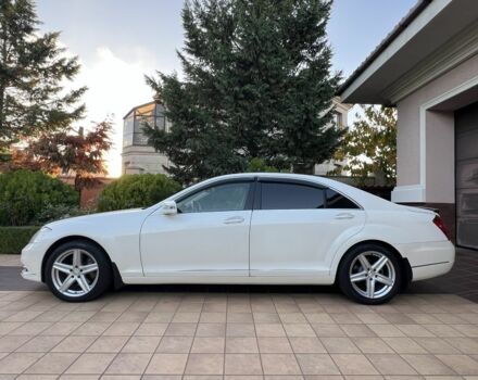 Білий Мерседес С Клас, об'ємом двигуна 3.5 л та пробігом 140 тис. км за 15900 $, фото 8 на Automoto.ua