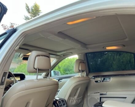 Білий Мерседес С Клас, об'ємом двигуна 3.5 л та пробігом 140 тис. км за 15900 $, фото 18 на Automoto.ua