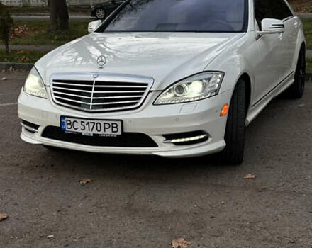 Мерседес С Класс 2010 в Львове на Automoto.ua Белый Мерседес С Класс, объемом двигателя 5.51 л и пробегом 264 тыс. км за 18500 $, фото 4 на Automoto.ua