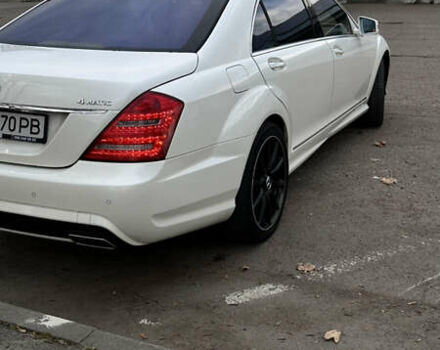 Мерседес С Класс 2010 в Львове на Automoto.ua Белый Мерседес С Класс, объемом двигателя 5.51 л и пробегом 264 тыс. км за 18500 $, фото 20 на Automoto.ua