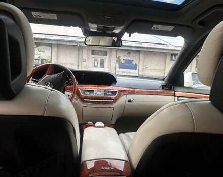 Мерседес С Класс 2010 в Львове на Automoto.ua Белый Мерседес С Класс, объемом двигателя 5.51 л и пробегом 264 тыс. км за 18500 $, фото 45 на Automoto.ua