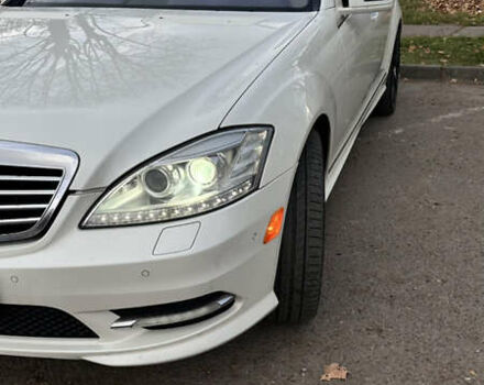 Мерседес С Класс 2010 в Львове на Automoto.ua Белый Мерседес С Класс, объемом двигателя 5.51 л и пробегом 264 тыс. км за 18500 $, фото 2 на Automoto.ua