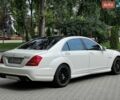 Белый Мерседес С Класс, объемом двигателя 6.21 л и пробегом 140 тыс. км за 18500 $, фото 4 на Automoto.ua
